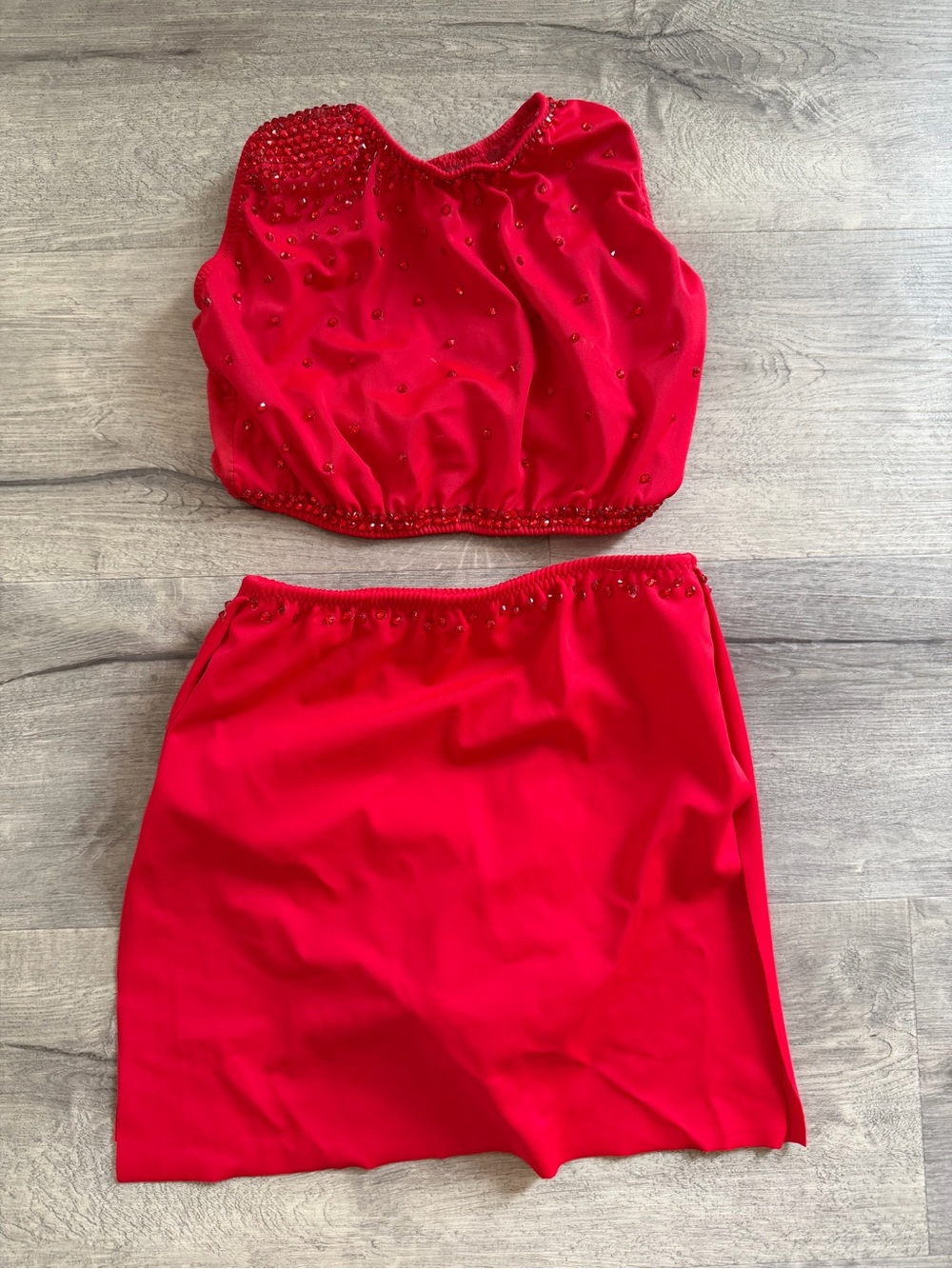 Red Two-Piece Rhinsestones Top and Skirt Dance Set
